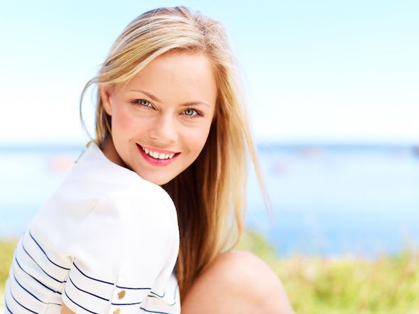 Labios más llenos y de aspecto natural después del realce de labios en Allure Plastic Surgery