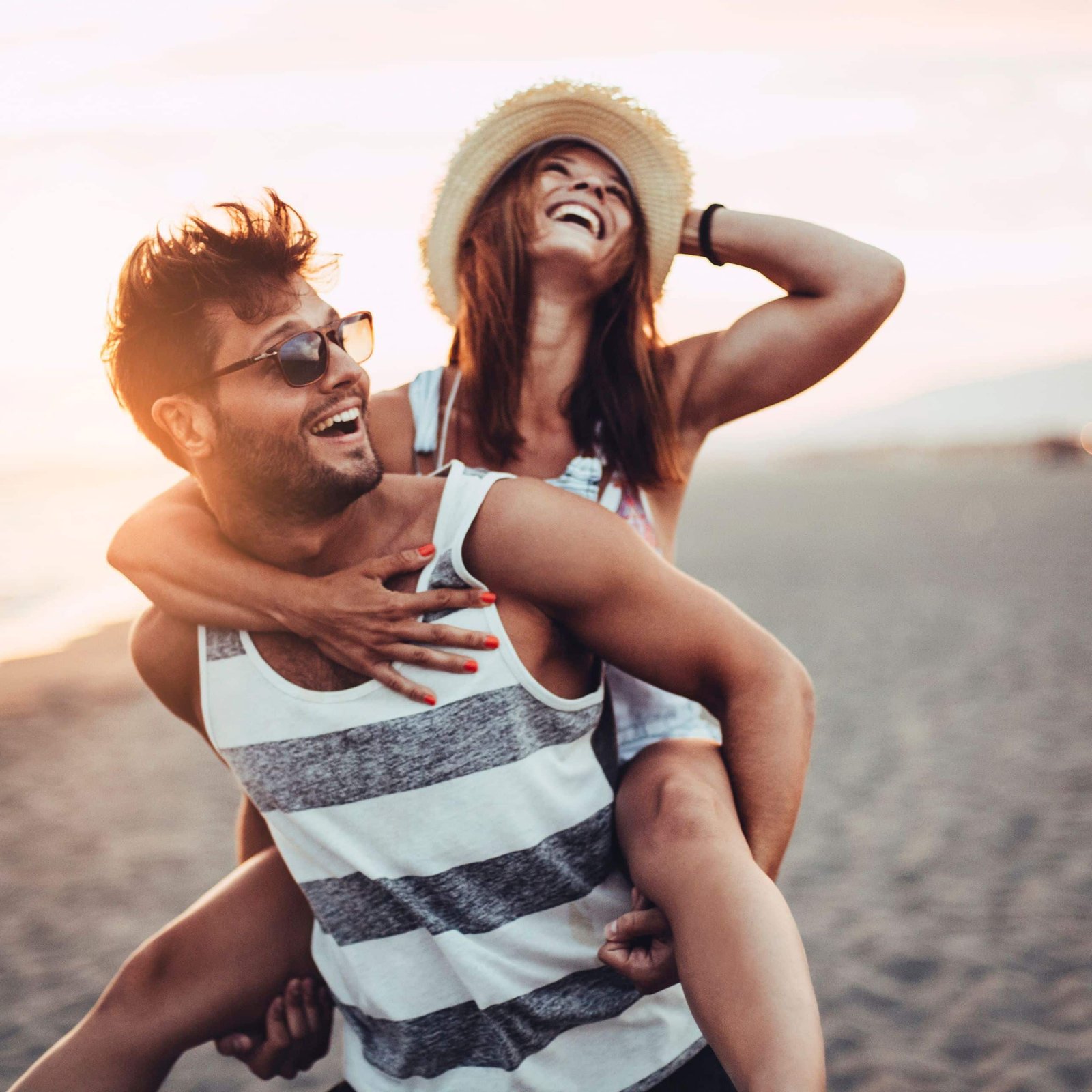 pareja en la playa