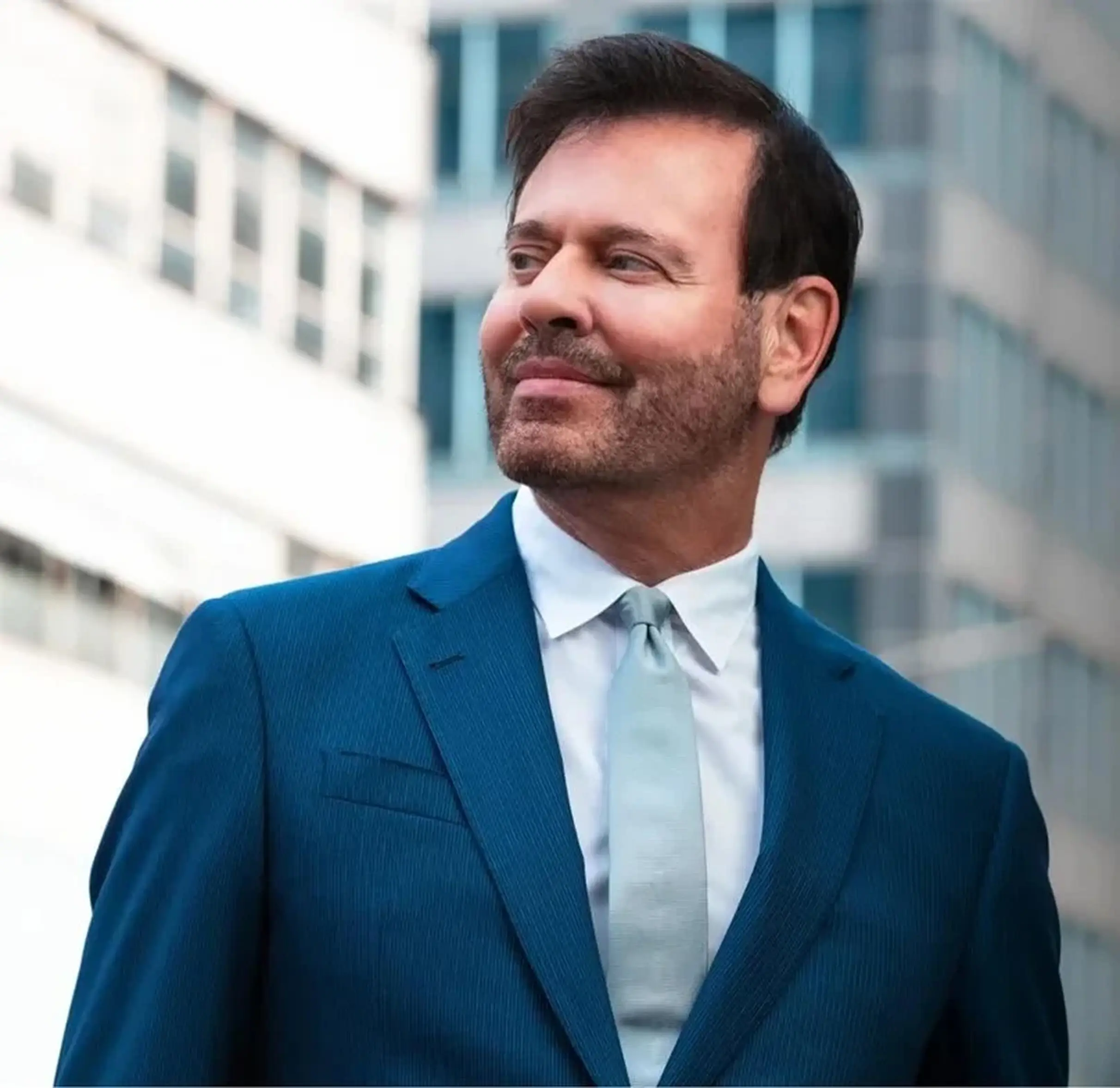 Dr. Elliot Heller at Allure Plastic Surgery, Edison NJ